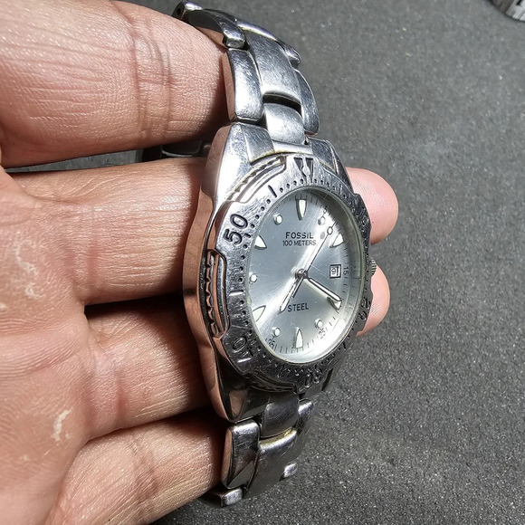 Fossil Steel Mens Quartz Analog Watch FS-2557 Stainless Steel Date Just Working - Picture 3 of 10
